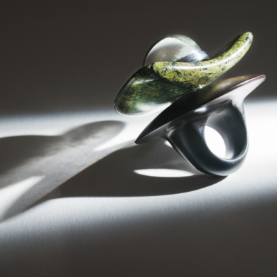 Ebony ring with "leaf" green jasper and quartz cabochon sagenitic with chlorite finished in silver